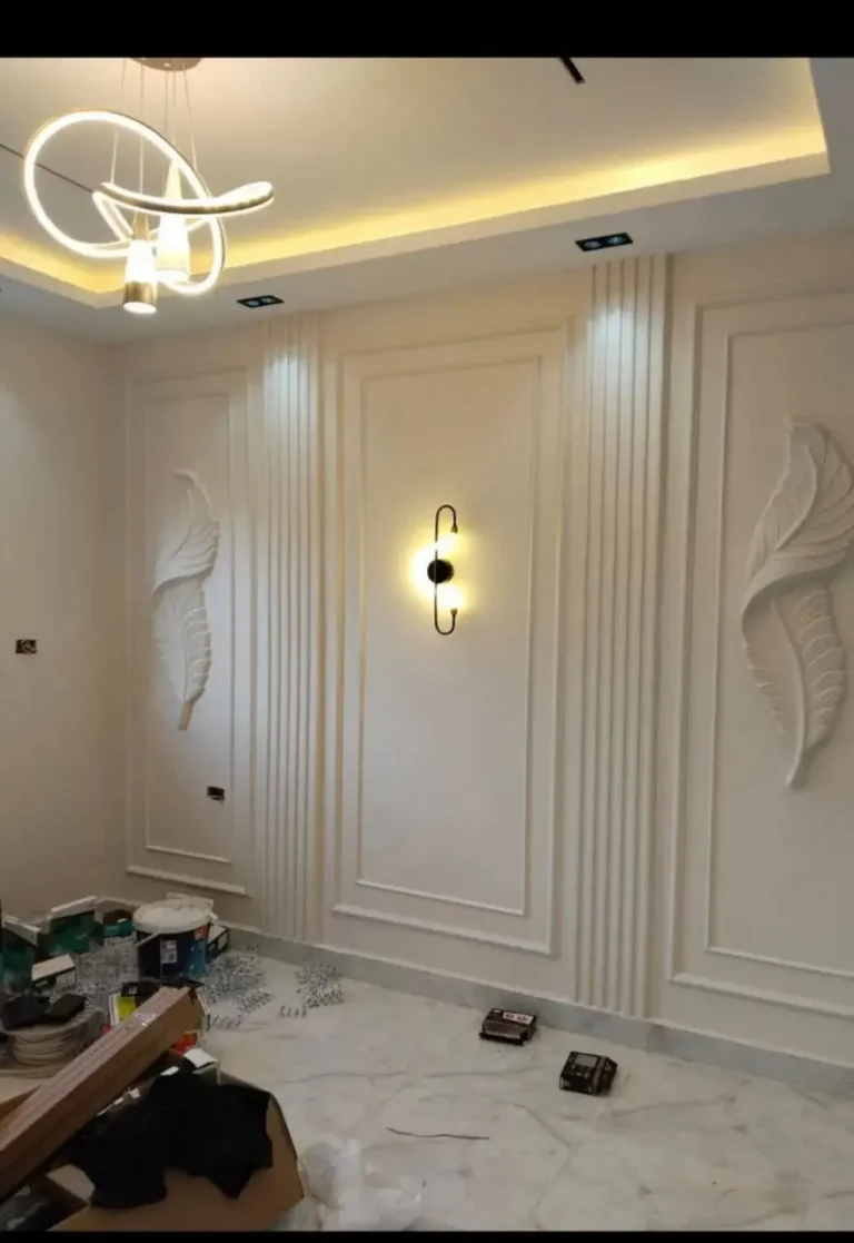 Tashteeb dakhli jidar decor klasiki idhaa makhfiya jpg 1 768x1117